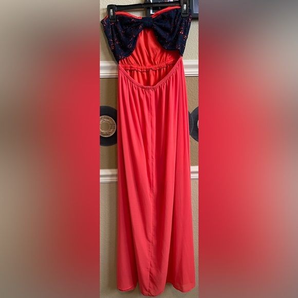 Casual Dress - Picture 4 of 5